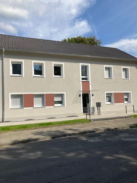 Thumbnail-Bei VIVAWEST die Sonnenstrahlen auf dem eigenen Balkon genießen.