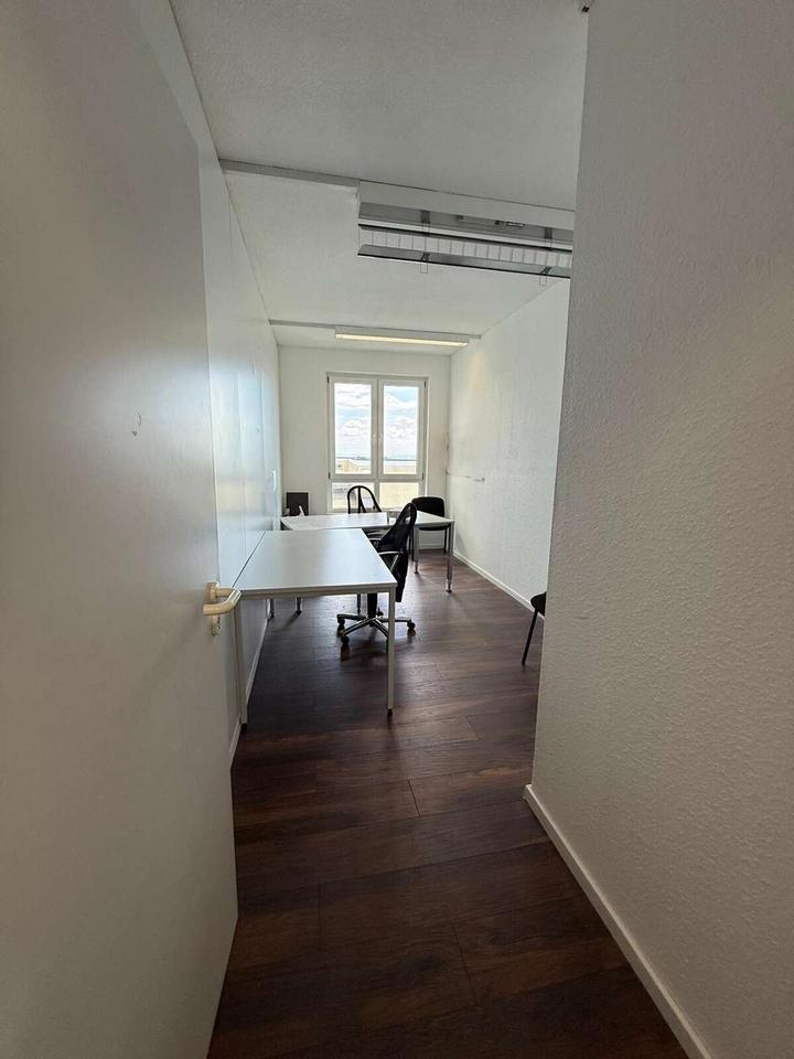 Thumbnail-Exklusive 17 m² Bürofläche in Friedrichsdorf – All-Inclusive ab 259 € monatlich, top angebunden