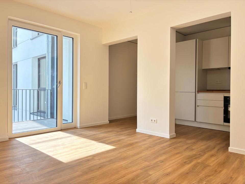 Thumbnail-Neubau: Praktische 3,5-Zimmer-Wohnung mit Einbauküche und Balkon