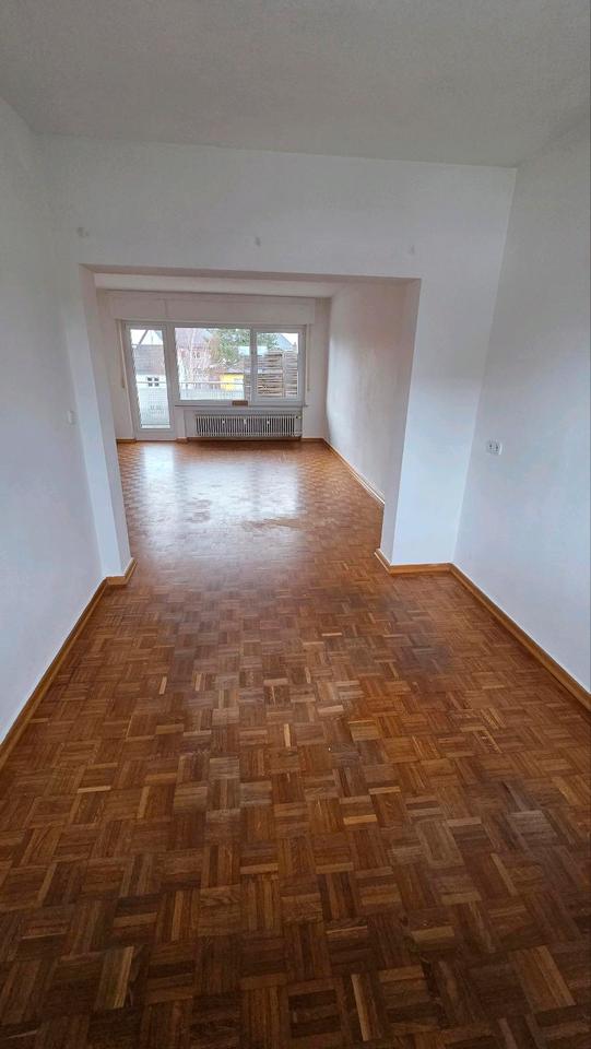 Thumbnail-4 Zimmer Wohnung - 100m² - Balkon - Gartenmitbenutzung in Rodgau