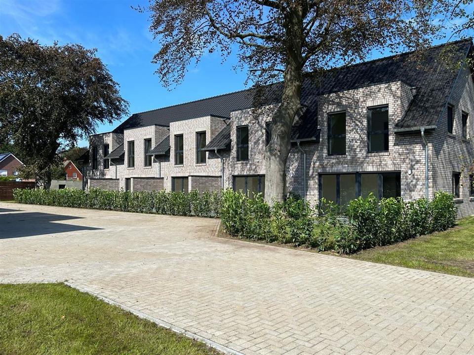 Thumbnail-Neuwertige Doppelhaushälfte mit Garten und Küche!