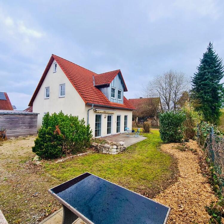 Thumbnail-Einfamilienhaus mit ELW in Traumlage