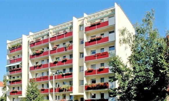 Thumbnail-Familienfreundliche 4-Zimmer-Wohnung mit Balkon und Aufzug