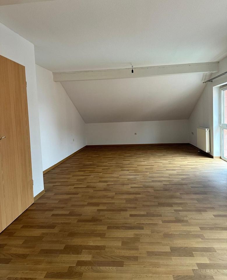 Thumbnail-3-Zimmer-Wohnung mit großem Balkon in ruhigem Wohngebiet