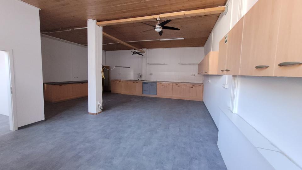 Thumbnail-- Gewerberäume in einem Wohn- und Ärztehaus in der Oberstadt -