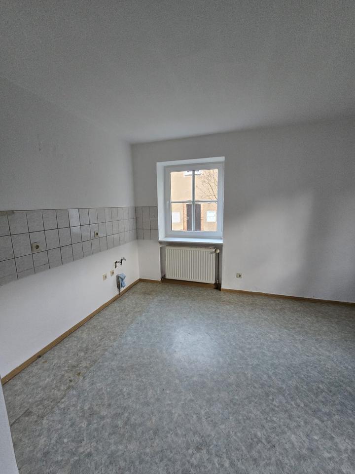 Thumbnail-Zwei-Zimmer-Wohnung in 06246