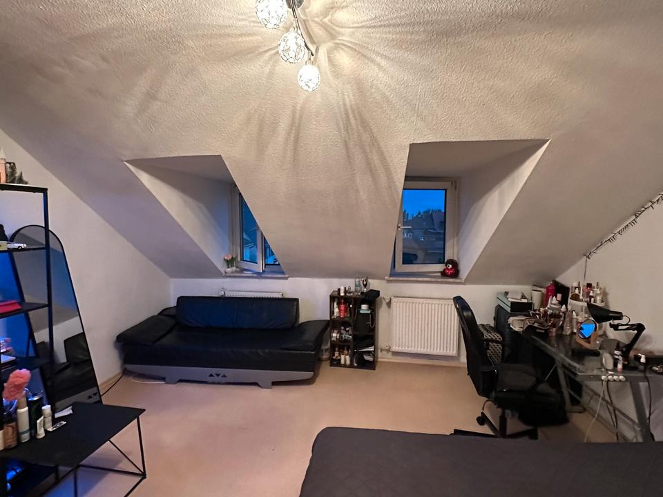 Thumbnail-1-Zimmer-Wohnung in Frankfurt -Höchst