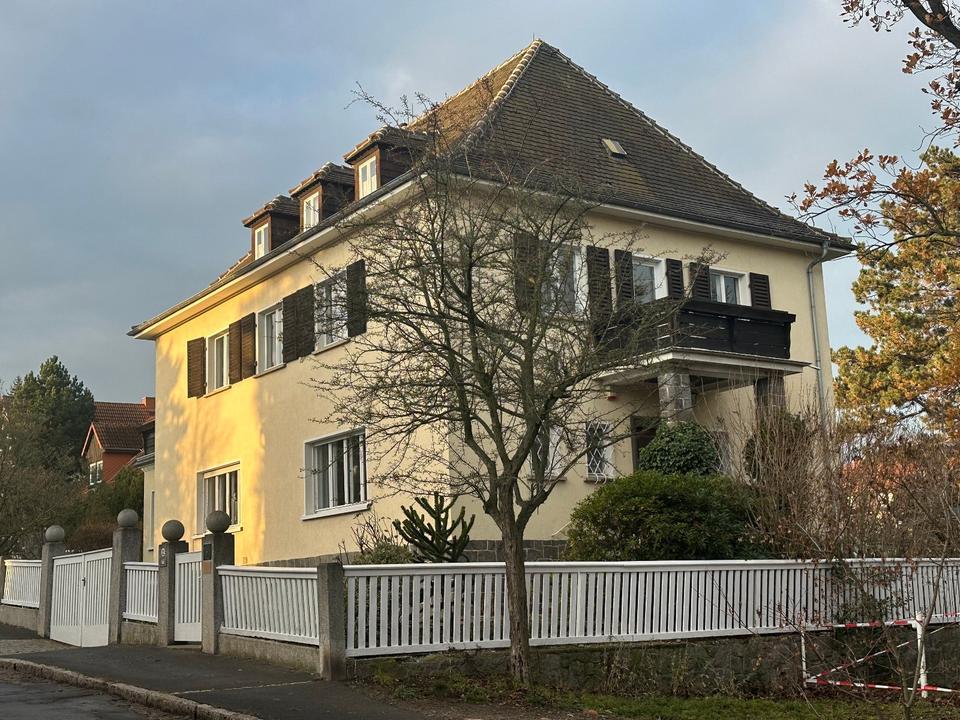 Thumbnail-Lichtdurchflutete Villenetage - WohnenGewerbe befristetVerläng.