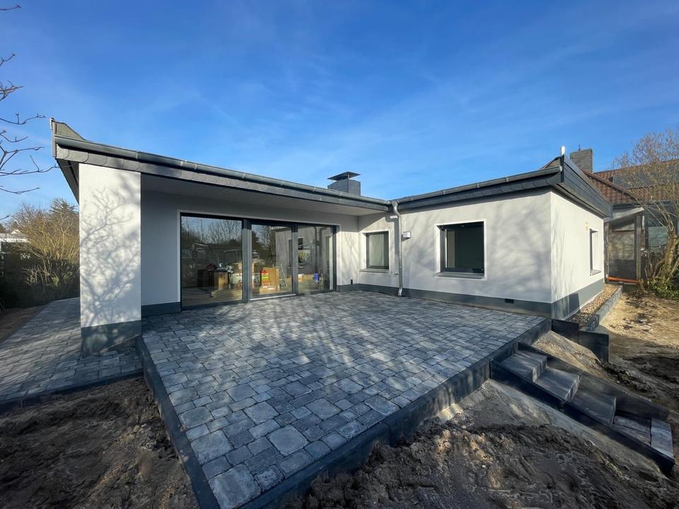 Thumbnail-Freistehender Bungalow Komplettsanierung 2024 ,Garten, Carport, Garage Niedrigenergiehaus KFW55EE