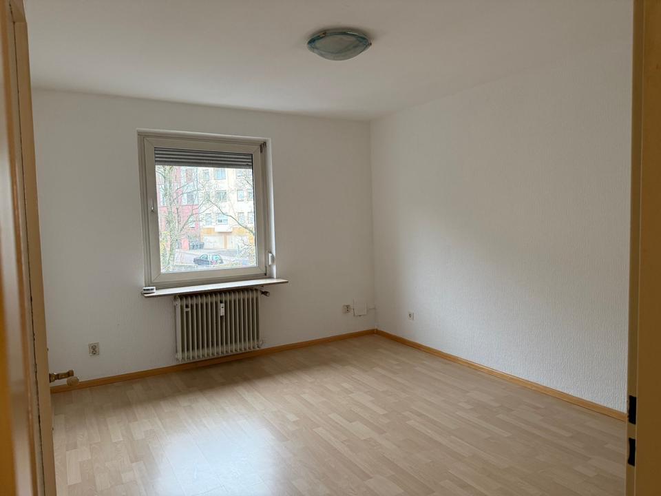 Thumbnail-1,5 Zimmer 45 qm Saarbrücken Innenstadt 390€ KM