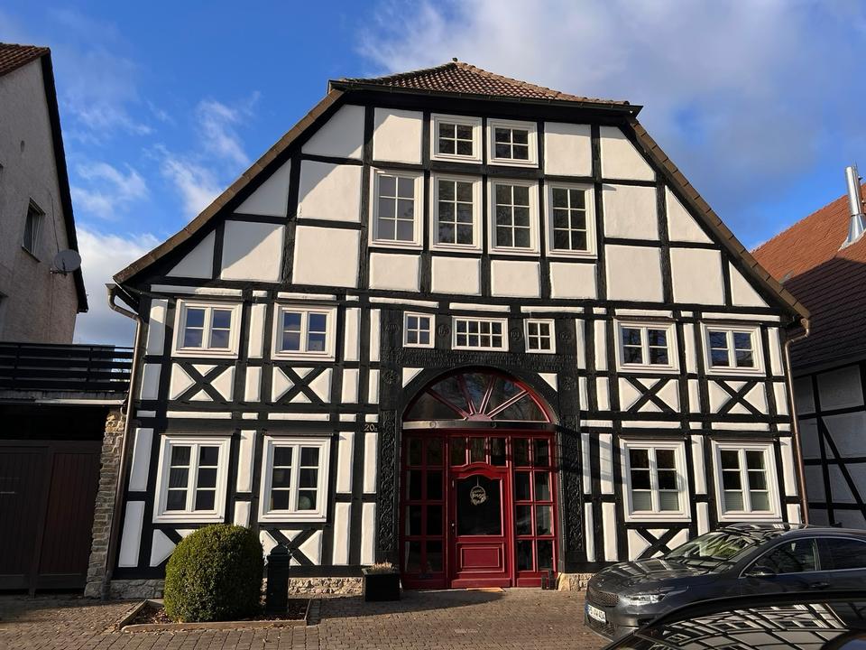 Thumbnail-Wohnen im Herzen von Brakel. Barrierearme 142 m² Fachwerkwohnung