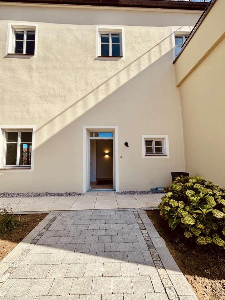 Thumbnail-Exklusive Traumwohnung in herrschaftlichem Anwesen mit vielen Möglichkeiten