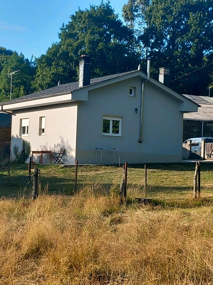 Thumbnail-Neue EFH .1,2 Hektar, kl. Farm Galicien b.Meira!