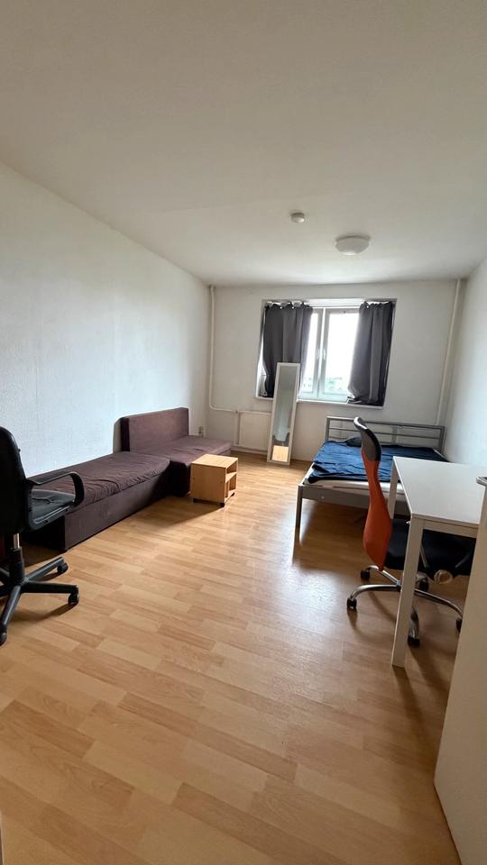 Thumbnail-Eine VOLLMÖBLIERTE Einzelzimmer Wohnung ab Anfang Juni Verfügbar