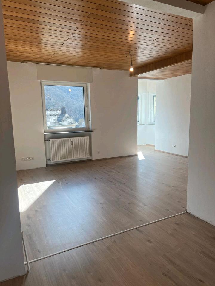 Thumbnail-2-Zimmer-Wohnung mit Wintergarten in SchuldAhr