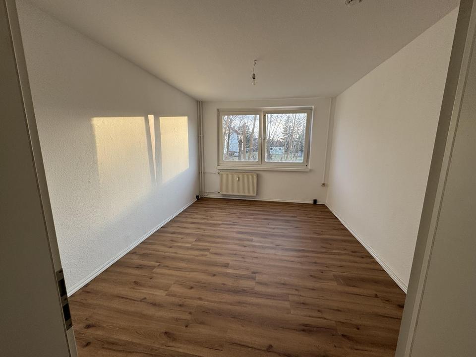 Thumbnail-Warlitz - Renovierte und ruhige 3 Zimmer Erdgeschosswohnung ab sofort zu vermieten