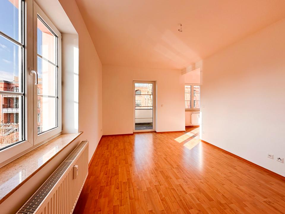 Thumbnail-*** 3 Zimmer | Gohlis | Balkon | Blick in die Kaisergärten | hell & sonnig | BEZUGSFREI ***