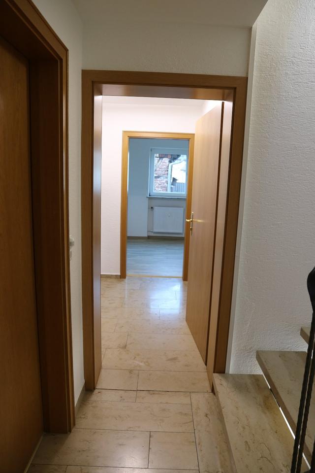 Thumbnail-helle, großzügige Wohnung in Schneeberg