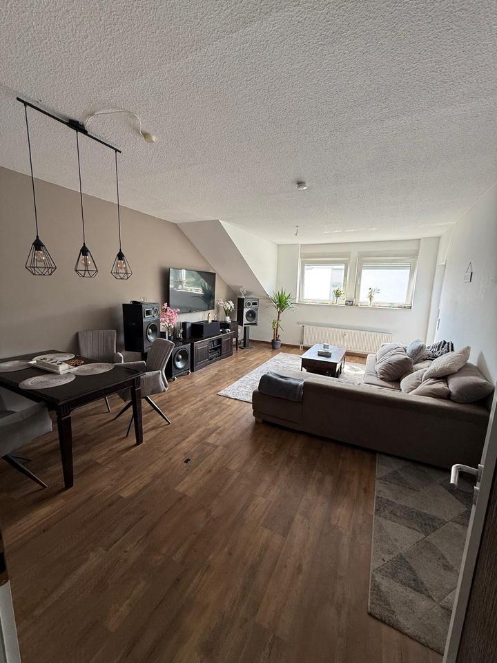 Thumbnail-3-Zimmerwohnung mit Balkon, Stellplatz und guter Lage in Hemer