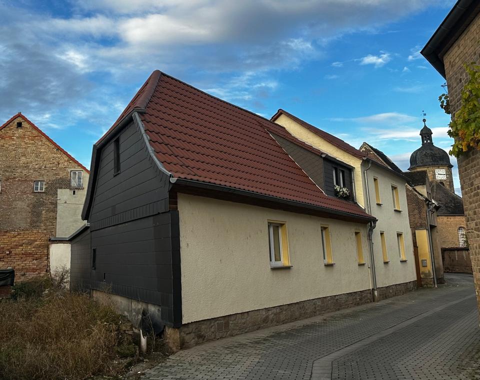 Thumbnail-Gehöft mit Einfamilienhaus, Scheune, Stall und großem Garten