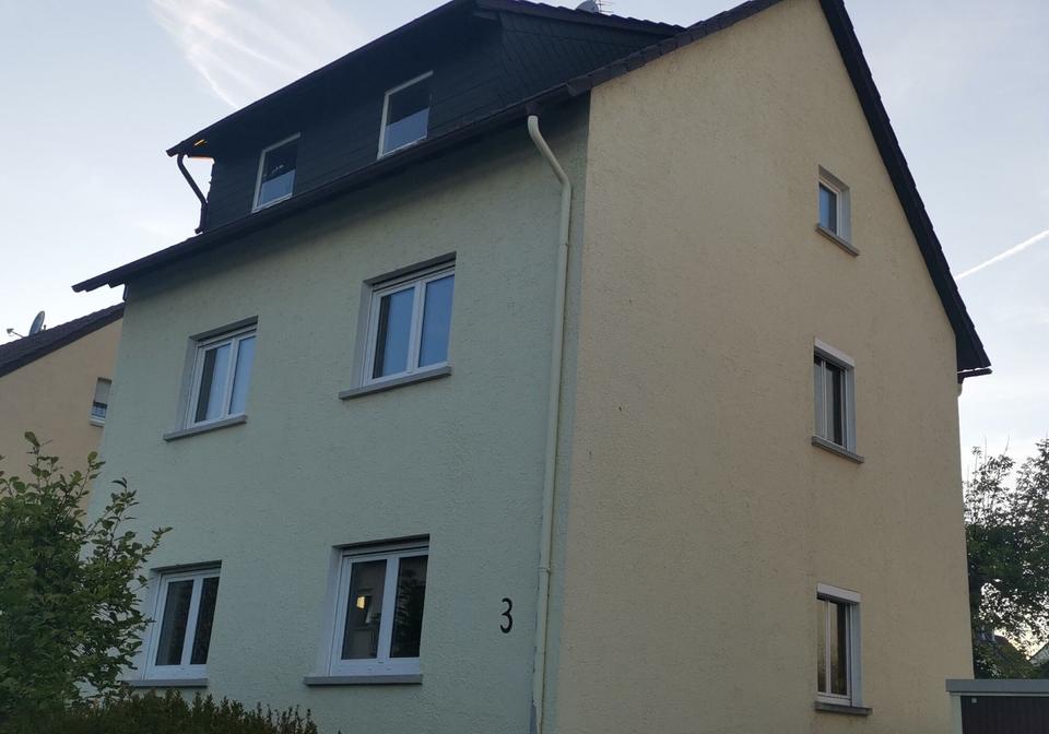 Thumbnail-2 Zi Dachgeschosswohnung in SeligenstadtFroschhausen mit Garten