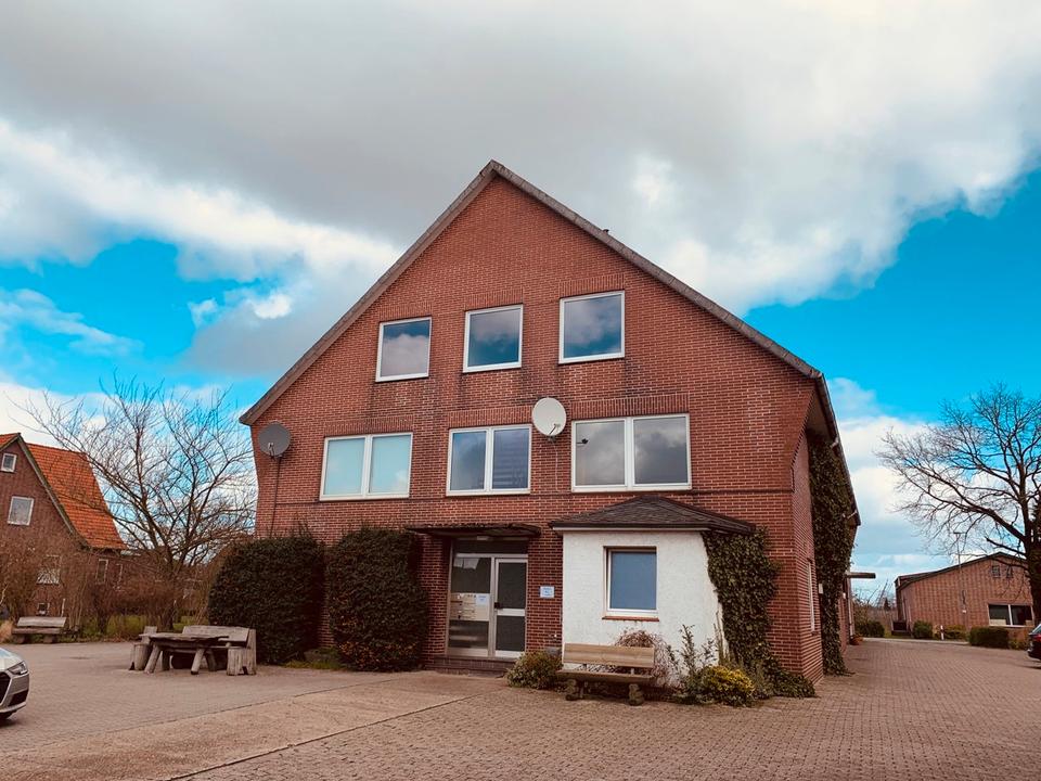 Thumbnail-Frisch renovierte 2-Zimmer-Wohnung in zentraler Lage auf Obsthof in Jork