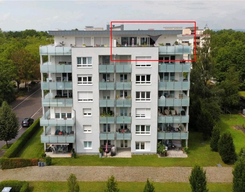 Thumbnail-PENTHOUSE: Neuwertige 4,5-Zimmer-Penthouse Wohnung ohne Provision