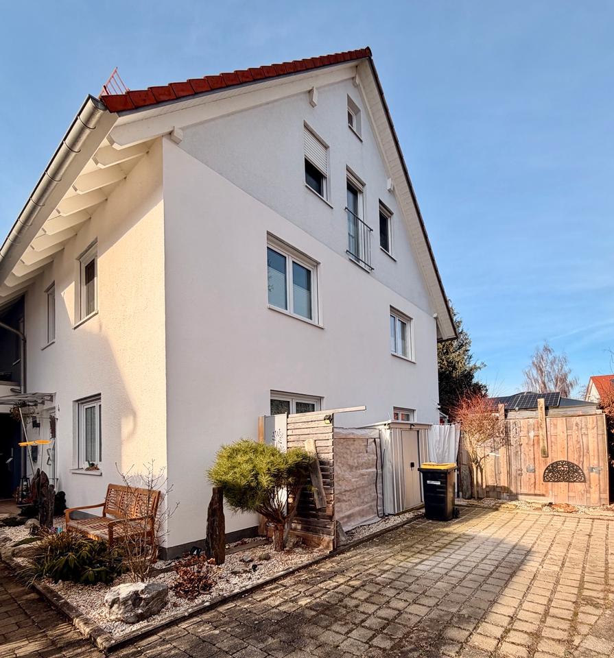 Thumbnail-Moderne Doppelhaushälfte mit Garten, Terrasse & Tiefgarage