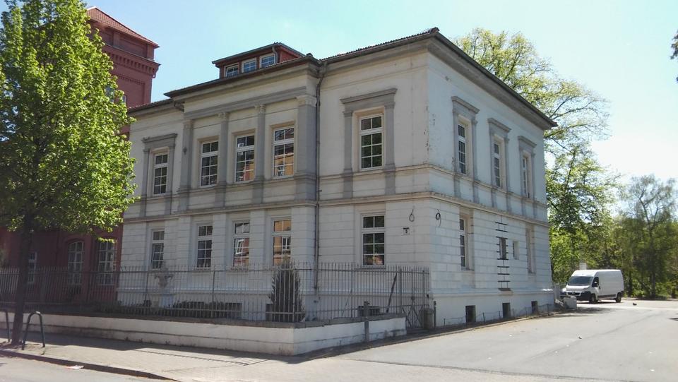 Thumbnail-Möbliertes Zimmer in Erfurter Stadtvilla zu vermieten