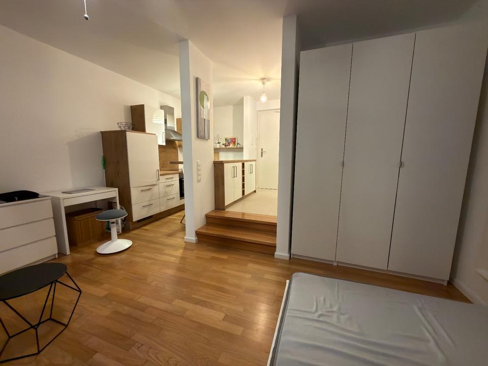 Thumbnail-1-Zimmerappartment in Top-Lage - möbliert und modern!