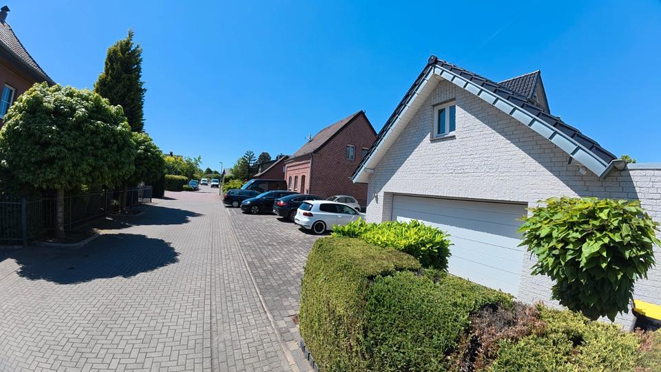 Thumbnail-Gehobenes Mehrfamilienhaus mit Garten Schwimmteich Kanzlei Büro
