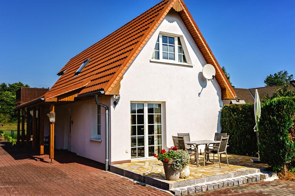 Thumbnail-Ferienhaus ab 12.4 frei Ostsee Hund 2000m2 Garten Urlaub Usedom