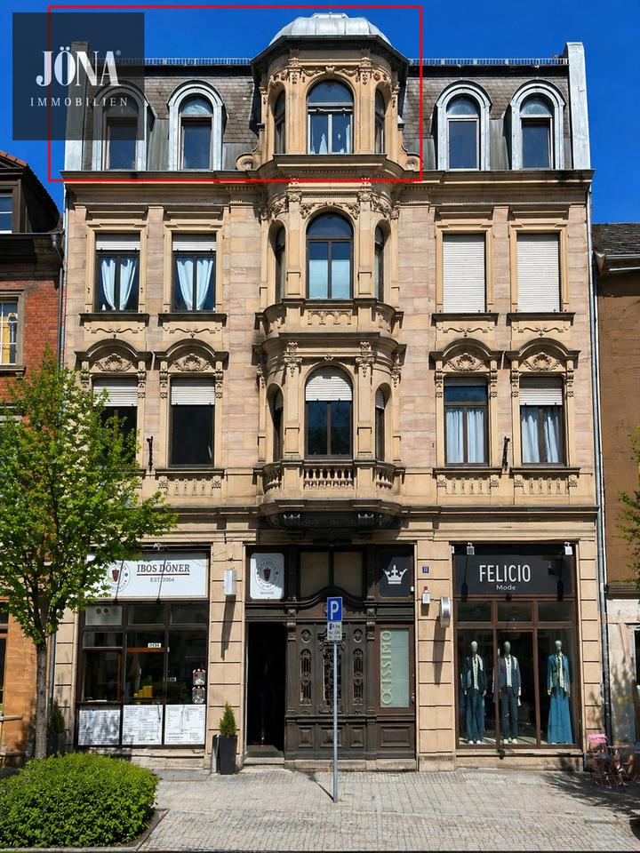Thumbnail-Direkte Zentrumslage: Großzügige 2-Zimmer-Wohnung in historischem Gebäude