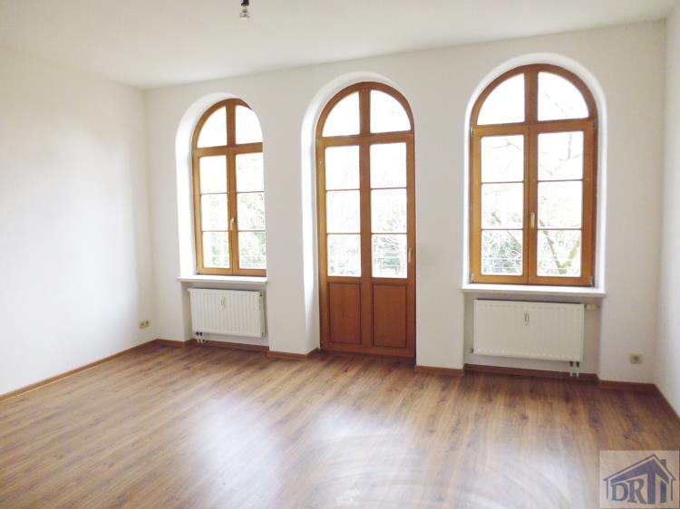 Thumbnail-Große Wohnung im Zentrum mit Balkon -viel Grün-
