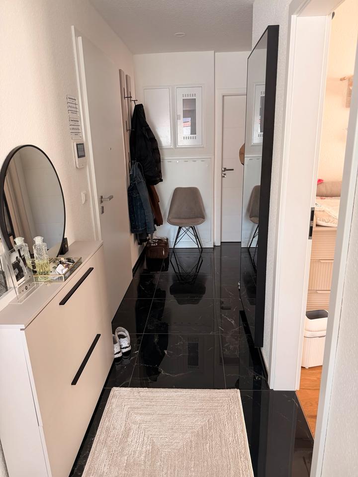 Thumbnail-Moderne 3 - Zimmer Wohnung in Esslingen-ruhig gelegen