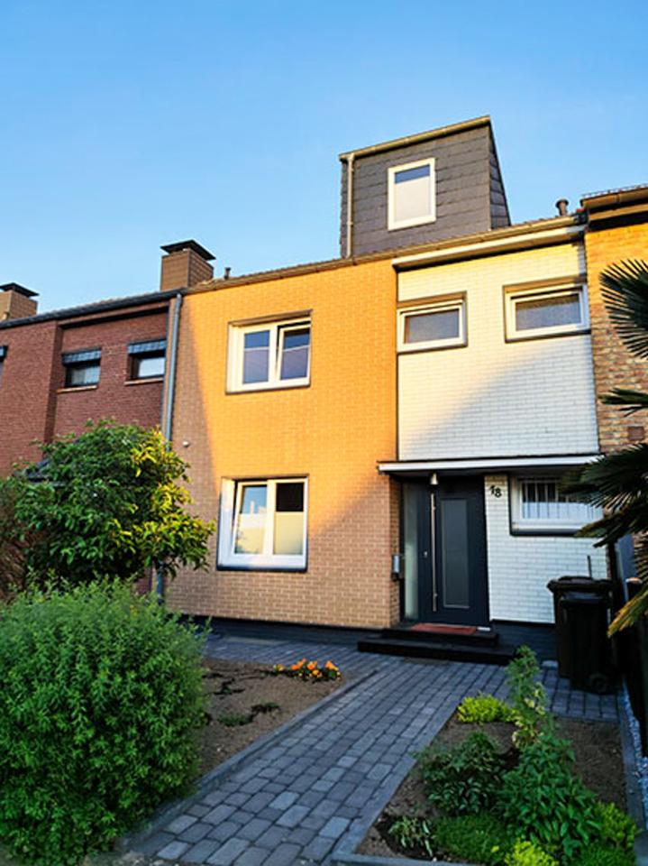 Thumbnail-Reihenhaus in Leverkusen Hitdorf provisionsfrei vom Eigentümer