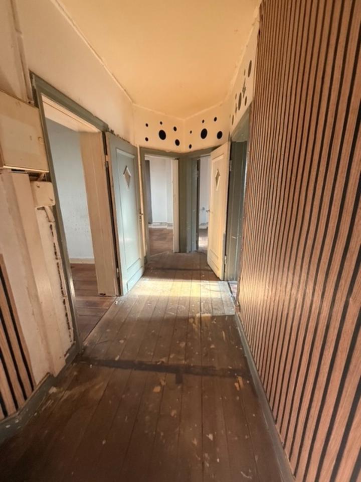 Thumbnail-4-Zimmer-Wohnung in Bahnhofsnähe – für WGs!