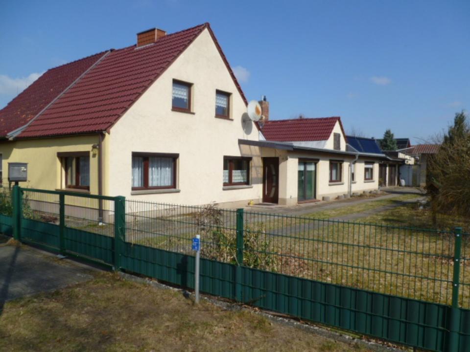 Thumbnail-Doppelhaushälfte mit Nebengelass ohne Makler Clara Zektin Siedl.