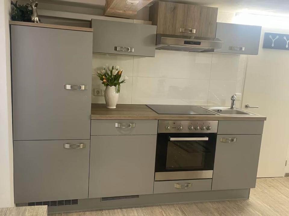 Thumbnail-Möblierte Pendlerwohnung in Radolfzell ab 01.01.26 zu vermieten