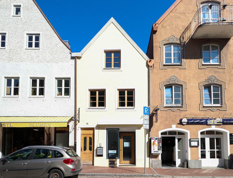 Thumbnail-Maximale Sichtbarkeit - Moderne Gewerberäume im Erdgeschoss in Schongauer Altstadt!