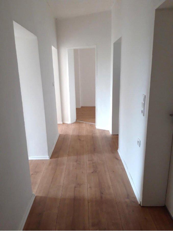 Thumbnail-3-Zimmer-Wohnung direkt gegenüber der Uni Kassel - ab 01.08.2026