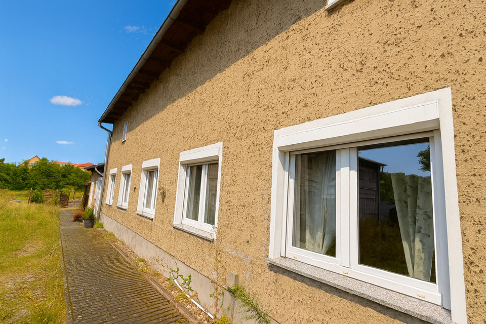 Thumbnail-*** Erdgeschoss Wohnung 3-Zimmer großzügig geschnitten ***