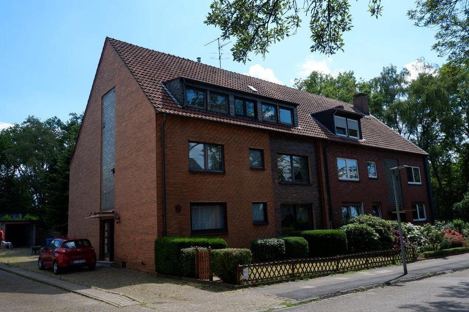 Thumbnail-Mehrfamilienhaus im Rahmen ein. Teilungsversteigerung