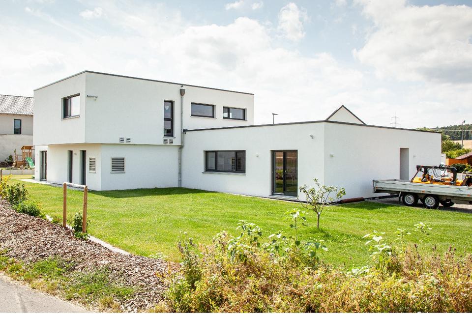 Thumbnail-Moderne 2,5 Zimmerwohnung,54qm für PendlerBüronutzung