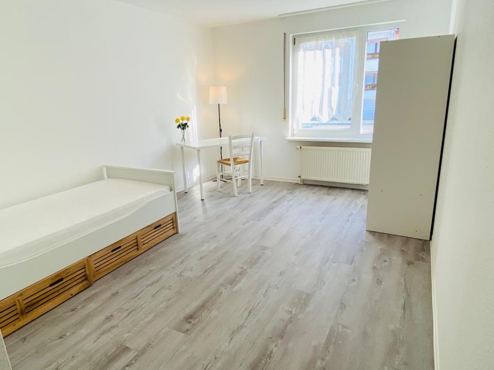 Thumbnail-Frisch renovierte 1 Zimmer Studentenwohnung in Uninähe
