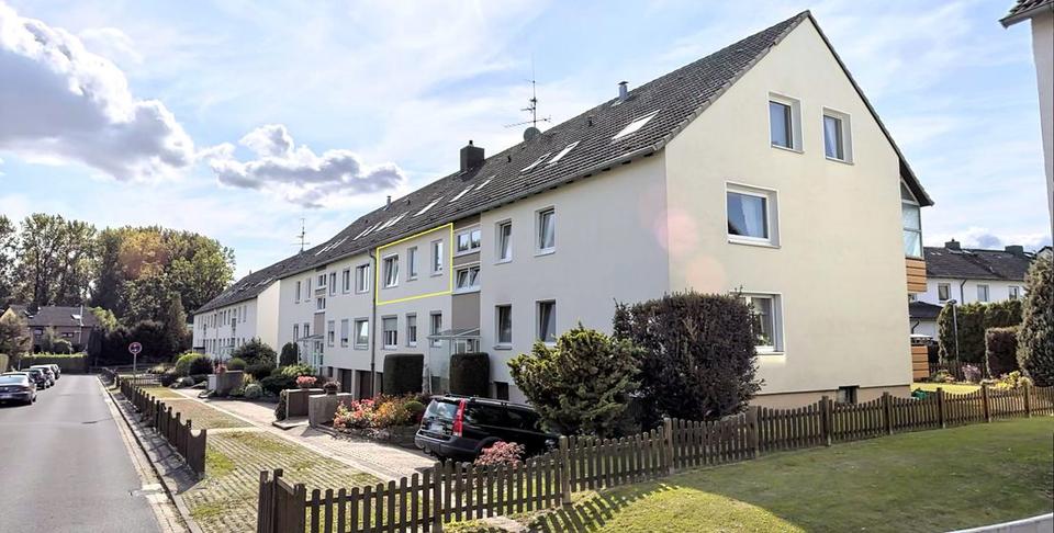 Thumbnail-Schöne helle 2 Zimmer Wohnung - Balkon - Garage - Pattensen