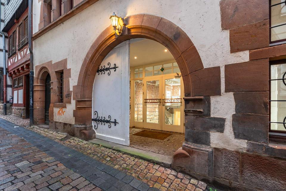 Thumbnail-Charaktervolle Galeriefläche im Untergeschoss der Marburger Oberstadt