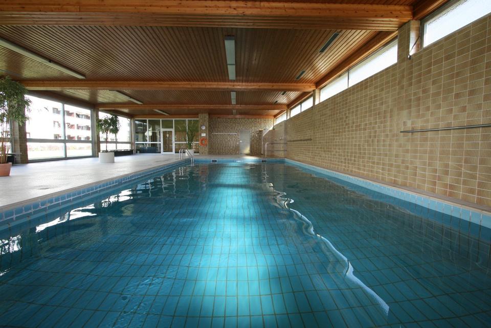 Thumbnail-1ZKB, Schwimmbad, von Privat