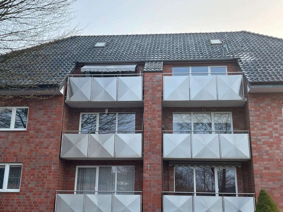 Thumbnail-3 Zimmer Dachgeschoss-Wohnung