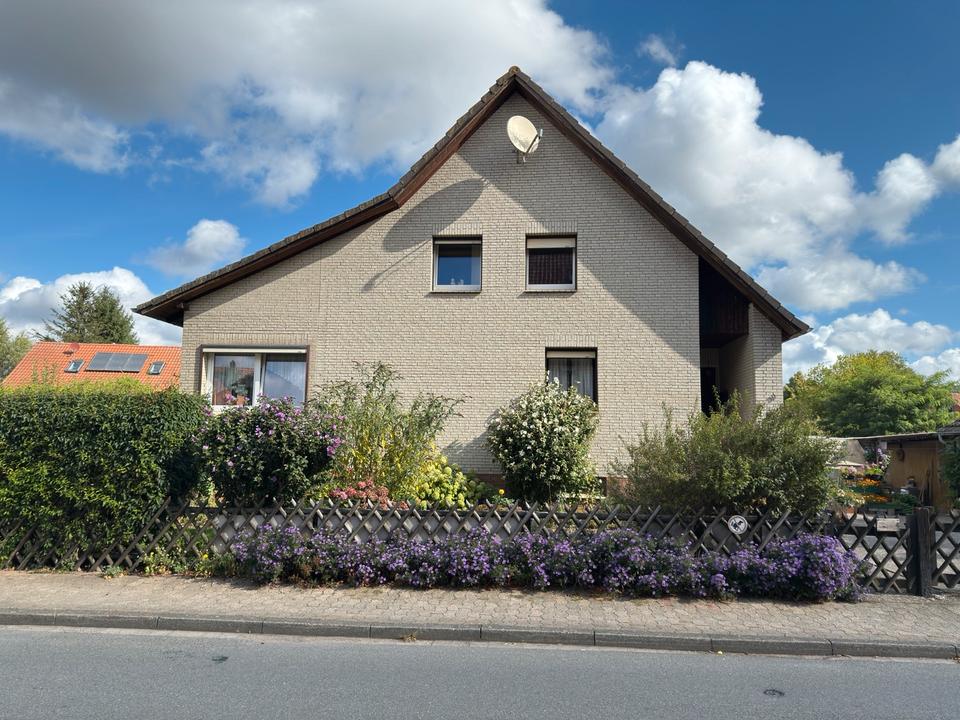 Thumbnail-Ein- Zweifamilienhaus in Evessen